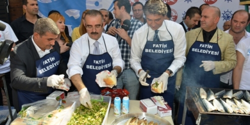 “Fatih Balık Festivali” bugün Kumkapı’da başladı.