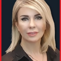 Pınar Holt