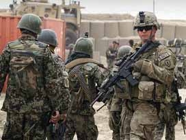 Afganistan'da bu yıl 94 NATO askeri öldü