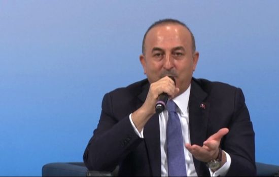 Çavuşoğlu: YPG ile DEAŞ birbirine silah satıyor
