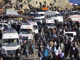CHP'den Uludere iddiası: 13 kişi yolda öldü