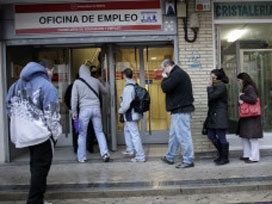 İspanya'da işsiz sayısı 5 milyonu aştı