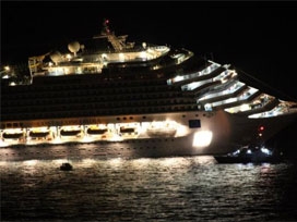 İtalya'daki gemi kazası ölü sayısı 6'ya çıktı