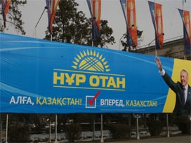 Kazakistan’da çok partili meclis yemin etti