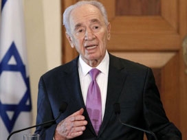 Peres: İran'a karşı tüm seçenekler masada