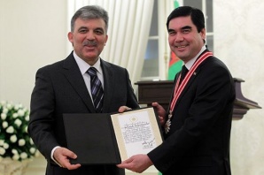 Cumhurbaşkanı Gül'den Türkmenistan Devlet Başkanı'